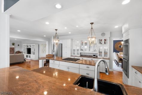 128 Cold Hill Road Mendham NJ 07945