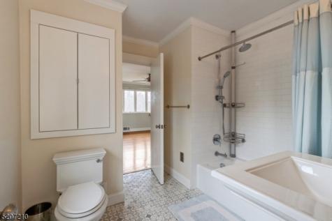 52 Kitchell Road Harding NJ 07960