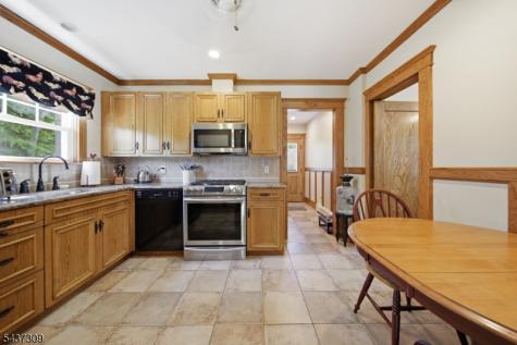 374 Diamond Bridge Avenue Hawthorne NJ 07506