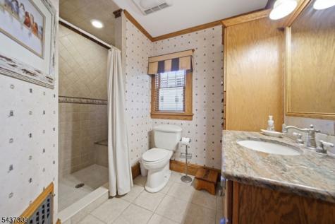 374 Diamond Bridge Avenue Hawthorne NJ 07506