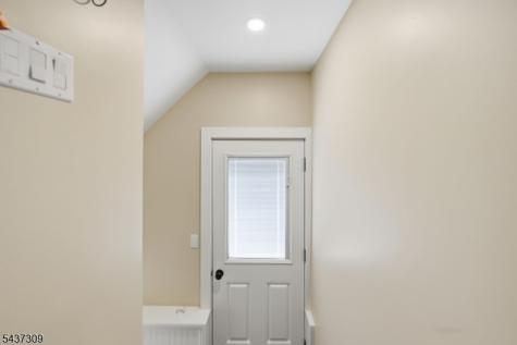 374 Diamond Bridge Avenue Hawthorne NJ 07506