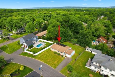 1264 Maple Hill Road Scotch Plains NJ 07076