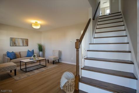 431 Sidorske Avenue Manville NJ 08835