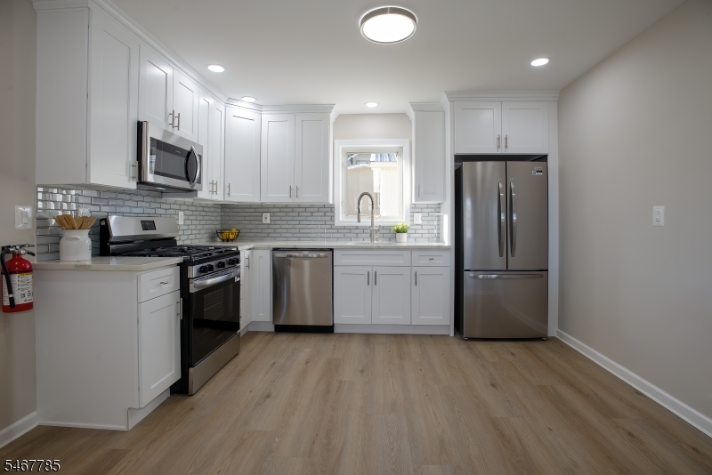 431 Sidorske Avenue Manville NJ 08835
