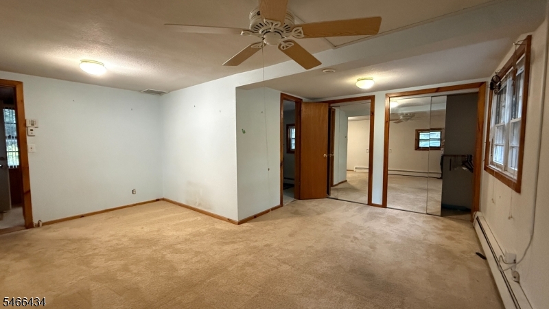 52 Horseshoe Drive Jefferson NJ 07438