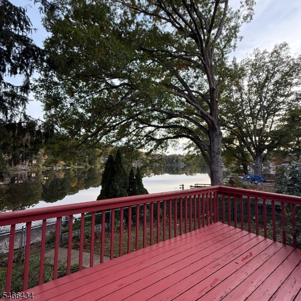 52 Horseshoe Drive Jefferson NJ 07438