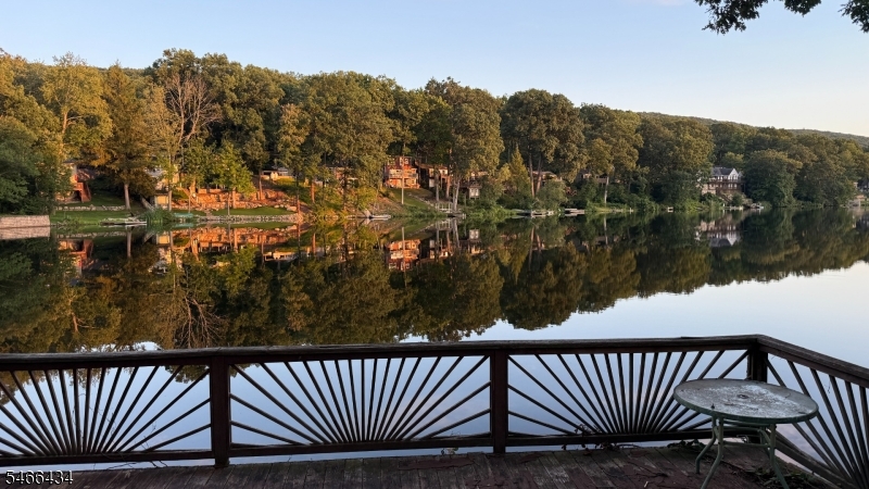 52 Horseshoe Drive Jefferson NJ 07438