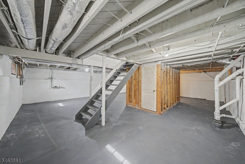 99 Burke Road Union NJ 07083