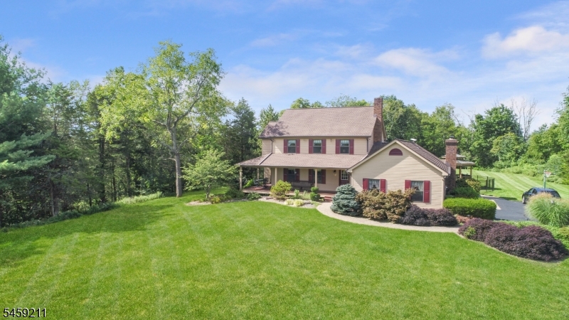 7 Cherokee Trail Blairstown NJ 07825