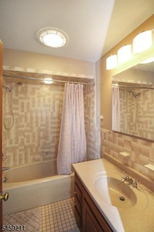 7 Cherokee Trail Blairstown NJ 07825