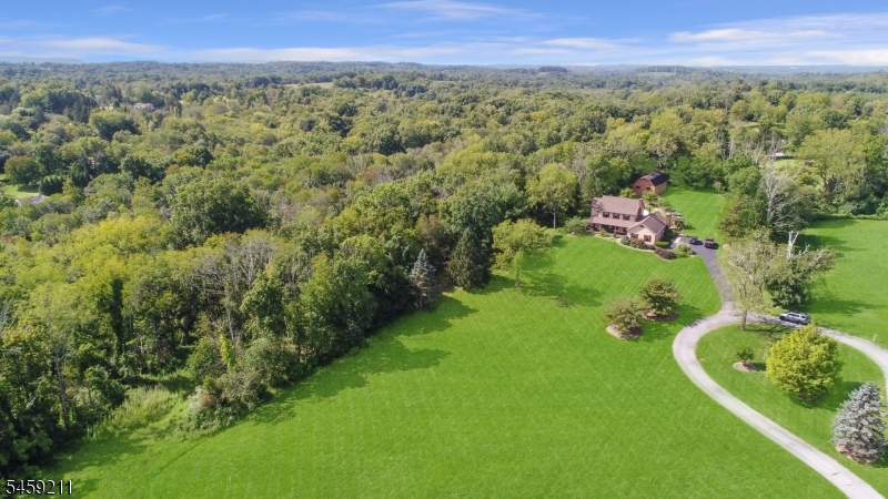 7 Cherokee Trail Blairstown NJ 07825