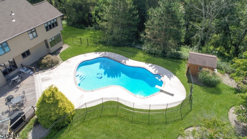 7 Cherokee Trail Blairstown NJ 07825