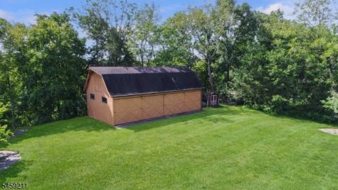7 Cherokee Trail Blairstown NJ 07825