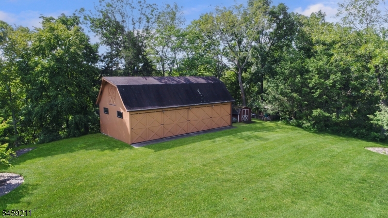 7 Cherokee Trail Blairstown NJ 07825