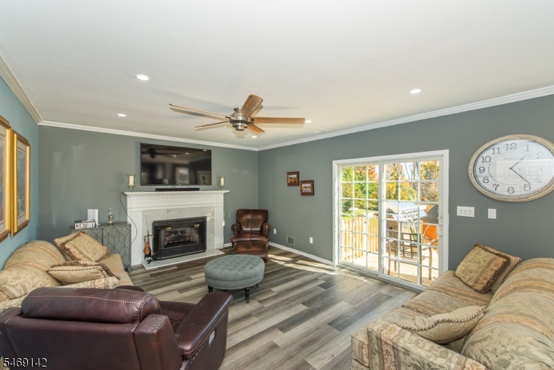 22 Lauren Lane Vernon NJ 07461