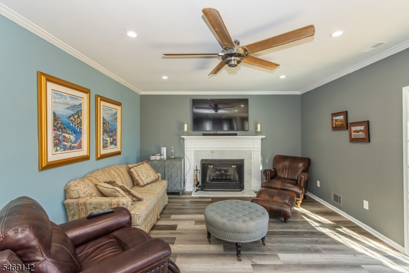 22 Lauren Lane Vernon NJ 07461