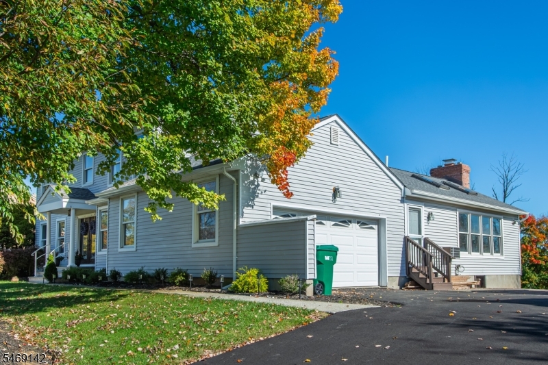22 Lauren Lane Vernon NJ 07461