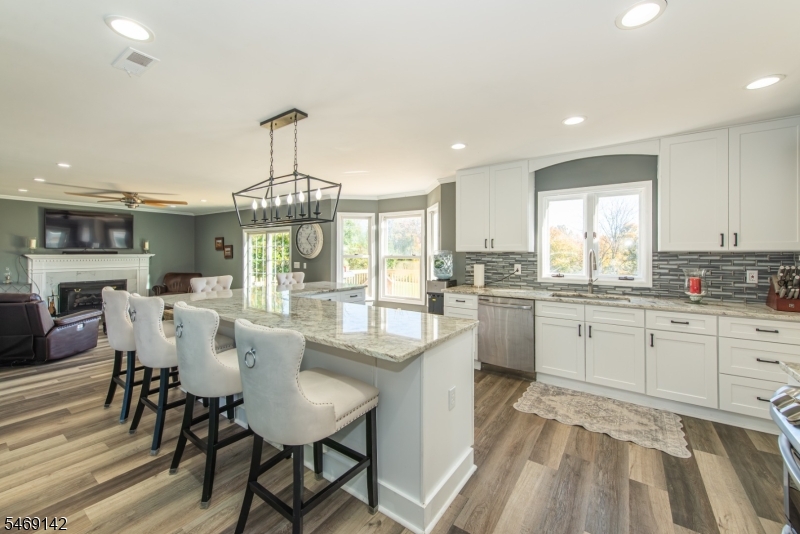 22 Lauren Lane Vernon NJ 07461