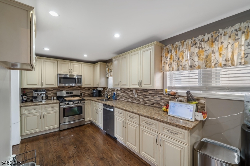 555 E Maple Avenue Woodbridge NJ 07095