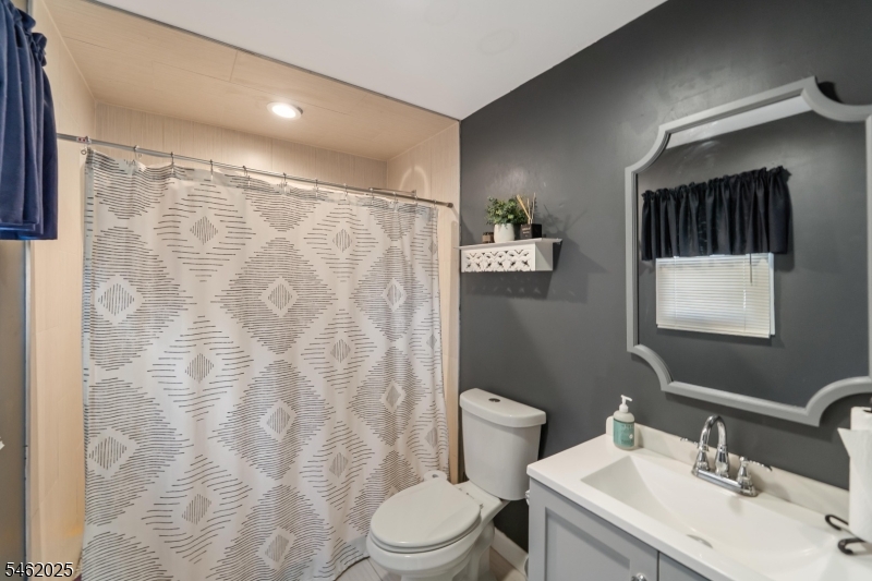 555 E Maple Avenue Woodbridge NJ 07095