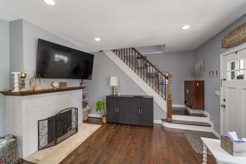 555 E Maple Avenue Woodbridge NJ 07095