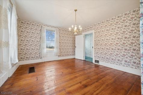 105 Butler Road Franklin NJ 08802
