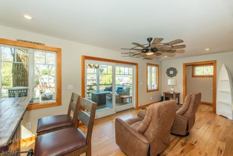 393 Lakeview Avenue Ringwood NJ 07456