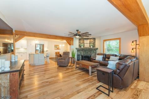 393 Lakeview Avenue Ringwood NJ 07456