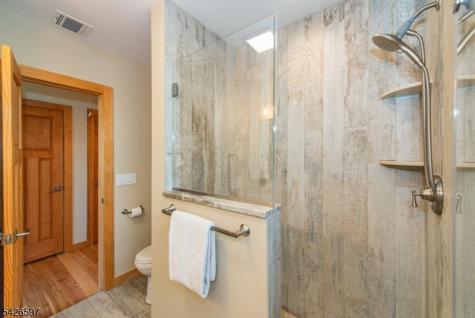 393 Lakeview Avenue Ringwood NJ 07456