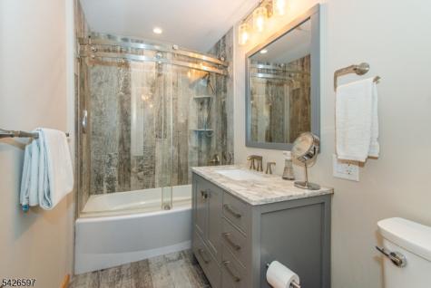 393 Lakeview Avenue Ringwood NJ 07456