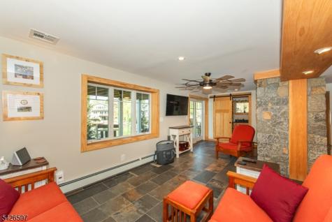 393 Lakeview Avenue Ringwood NJ 07456