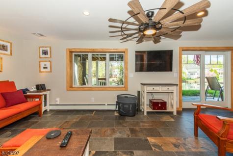 393 Lakeview Avenue Ringwood NJ 07456