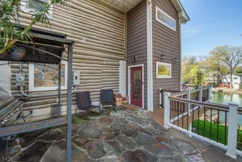 393 Lakeview Avenue Ringwood NJ 07456