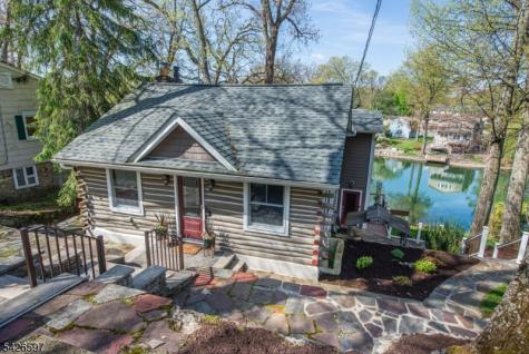 393 Lakeview Avenue Ringwood NJ 07456