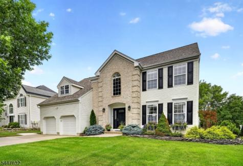 6 Bluebird Way Raritan NJ 08869