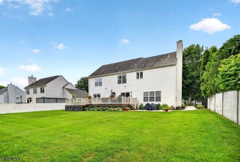 6 Bluebird Way Raritan NJ 08869