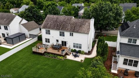 6 Bluebird Way Raritan NJ 08869