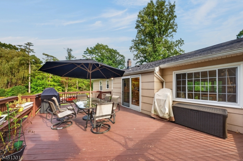 3 Debby Lane Warren NJ 07059