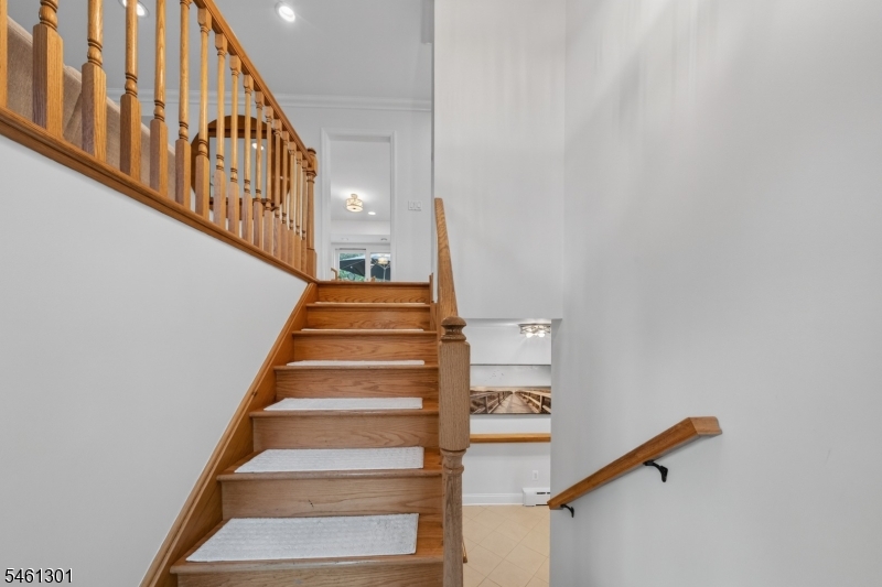 3 Debby Lane Warren NJ 07059