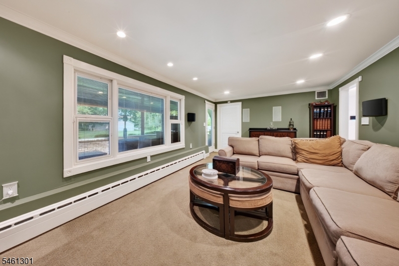 3 Debby Lane Warren NJ 07059
