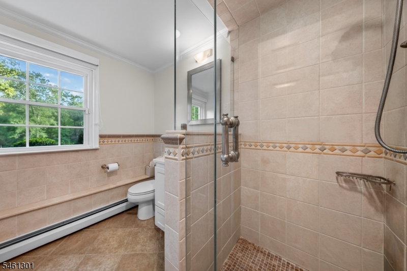 3 Debby Lane Warren NJ 07059