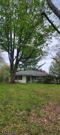 89 Mountain Avenue Mendham NJ 07945