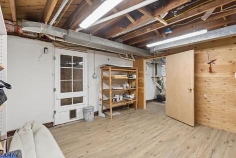 9 Laurel Avenue Franklin NJ 08528