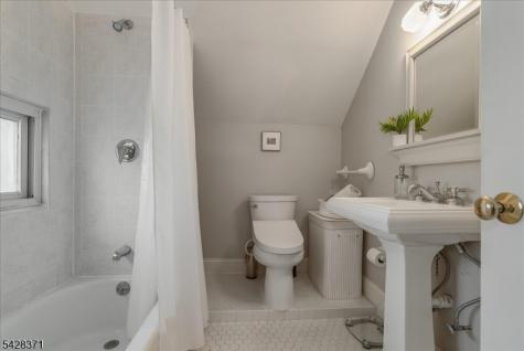 7 Prospect Terrace Montclair NJ 07042