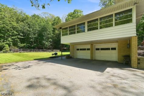 794 Westbrook Road West Milford NJ 07480