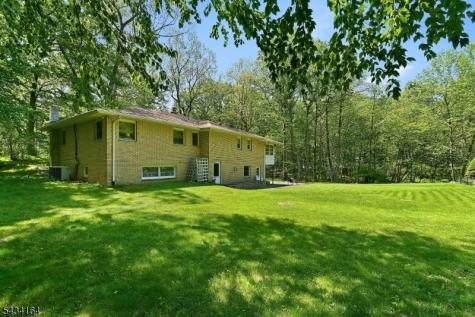 794 Westbrook Road West Milford NJ 07480