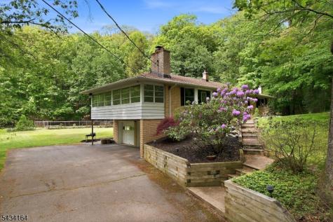 794 Westbrook Road West Milford NJ 07480