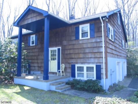 10 Hendrickson Drive Plumsted NJ 08514