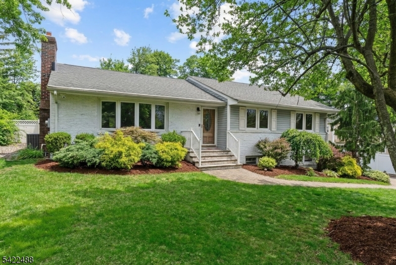 360 Upland Road Mountainside NJ 07092