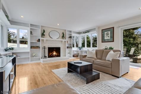 360 Upland Road Mountainside NJ 07092